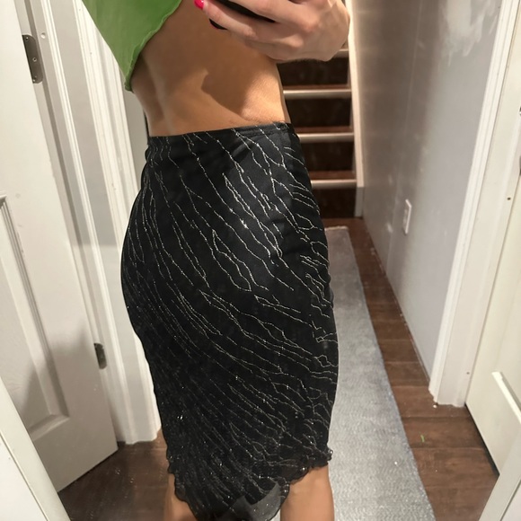 Black glitter midi skirt - Picture 3 of 4